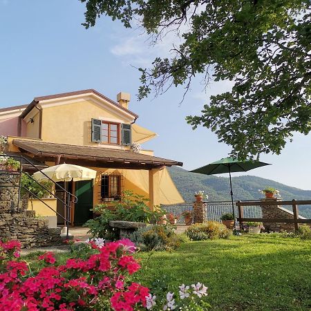 Elsa House Mezzanego Exterior foto